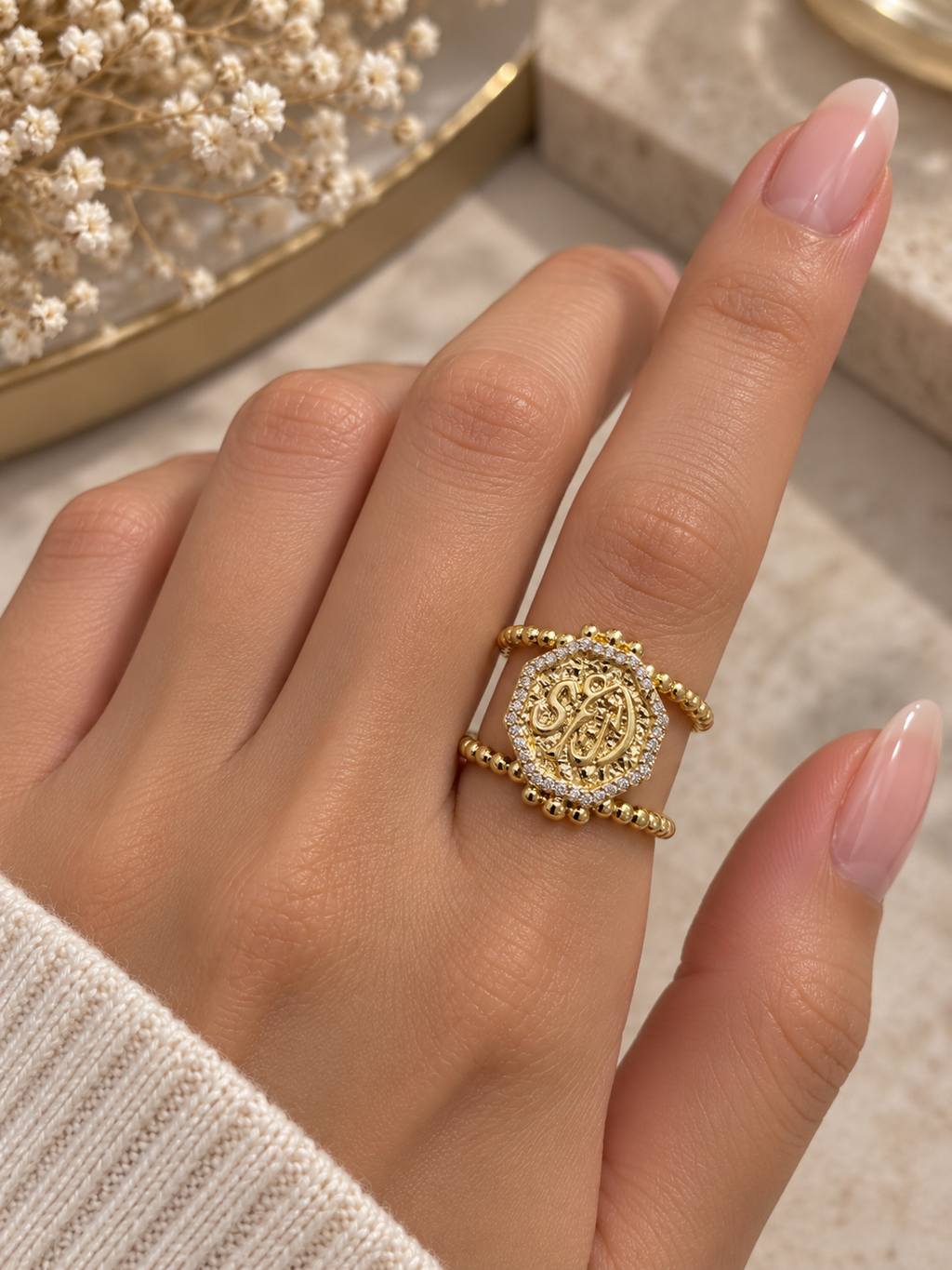 Elegant Arabic Ring (انت عمري)