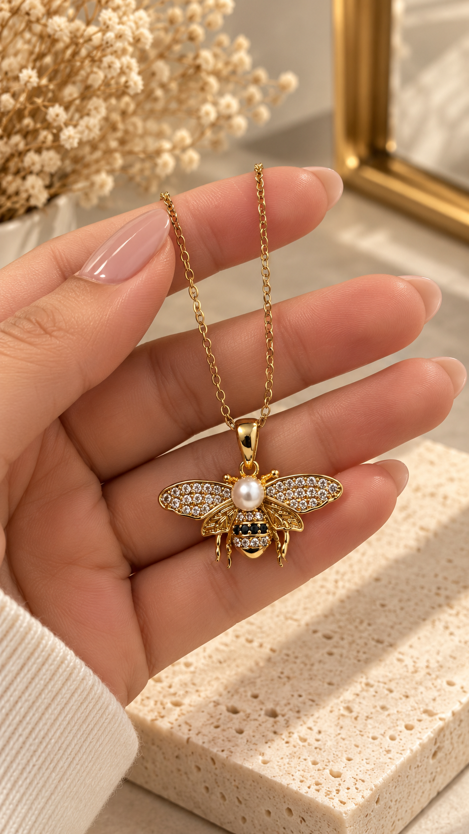 Pearl Bee Necklace
