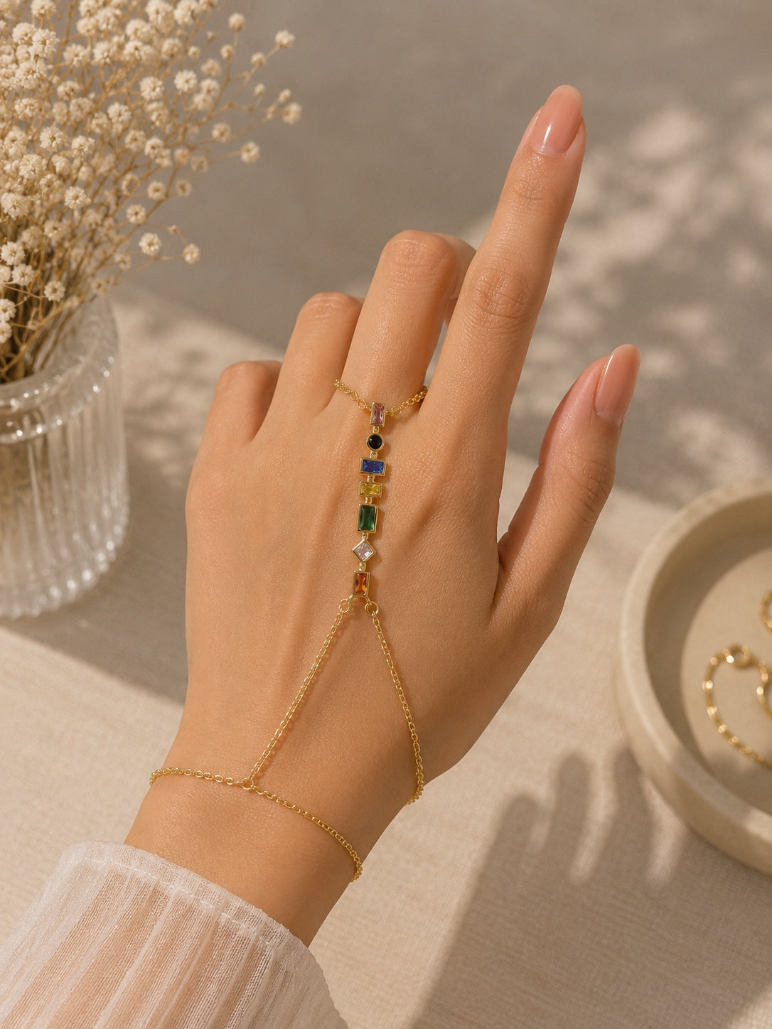 Color Story Hand Chain
