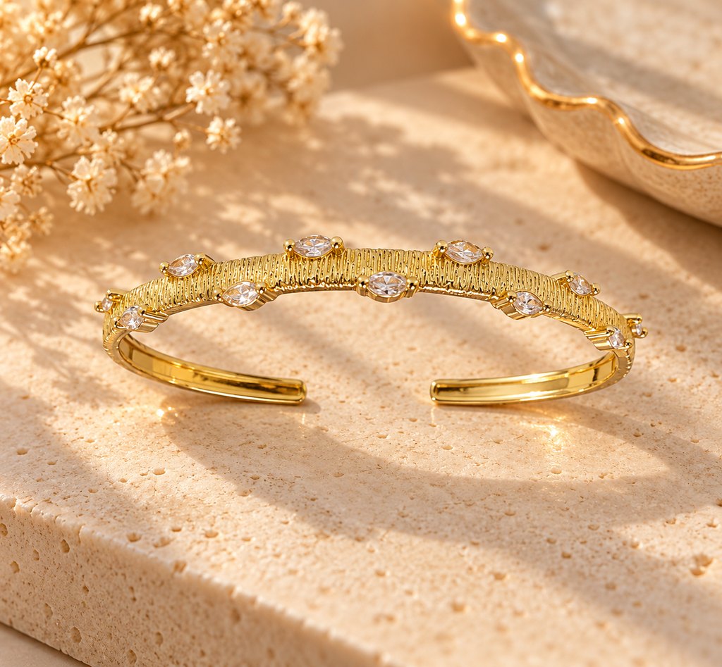 Lumière Crystal Bracelet