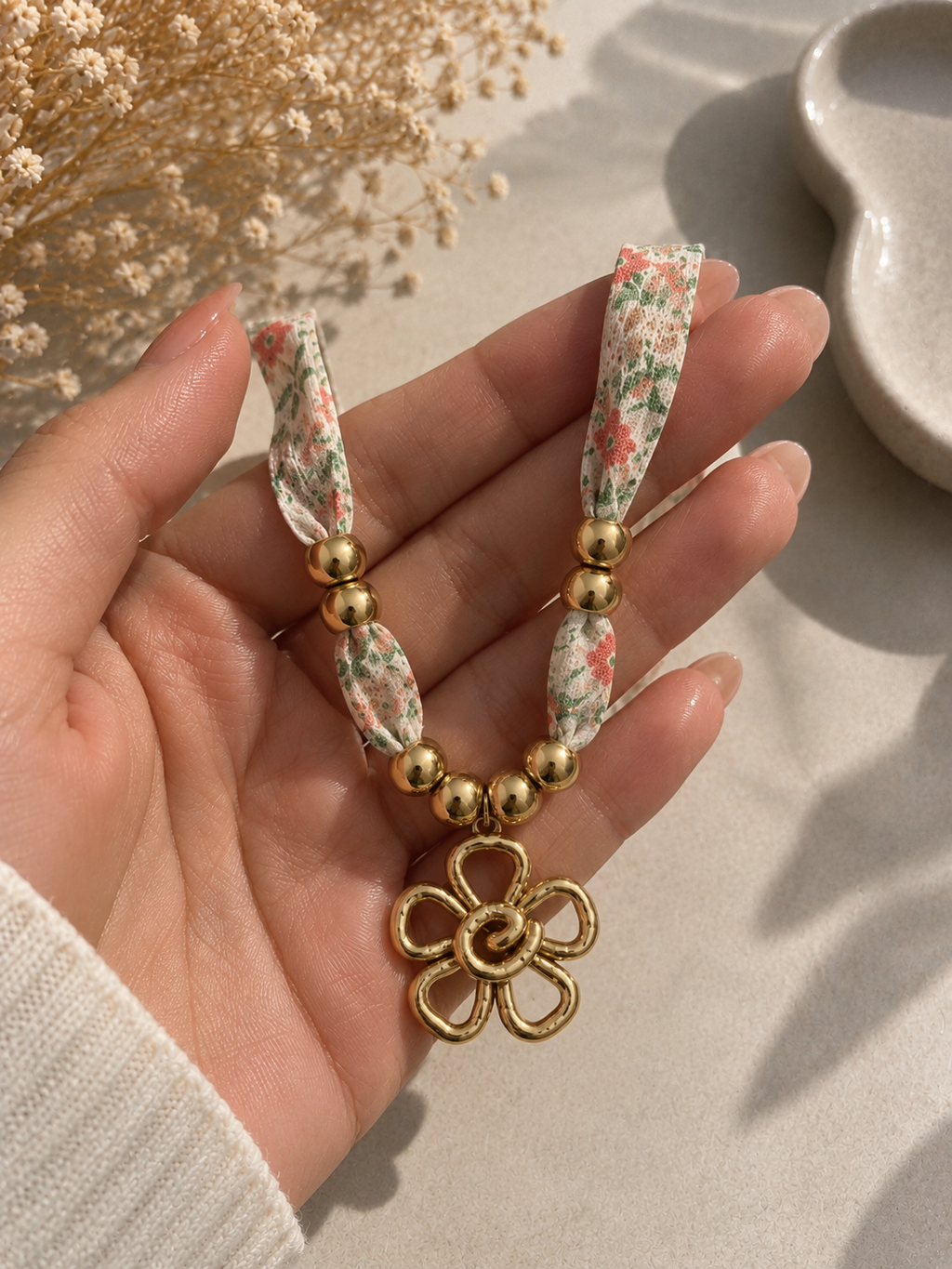 Floral Ribbon Pendant Necklace