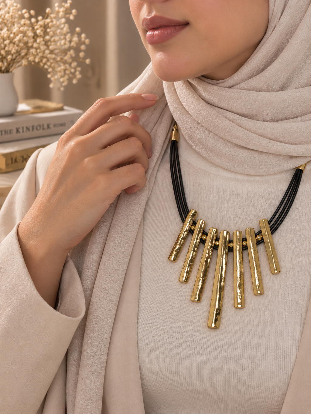Eclipse Noir Necklace