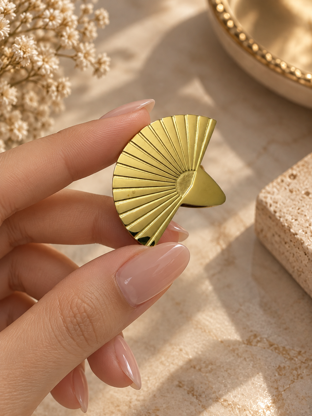 Golden Fan Brooch