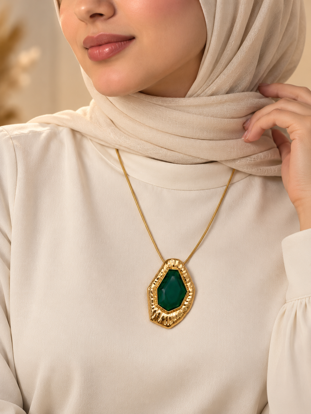 Emerald Gemstone Necklace