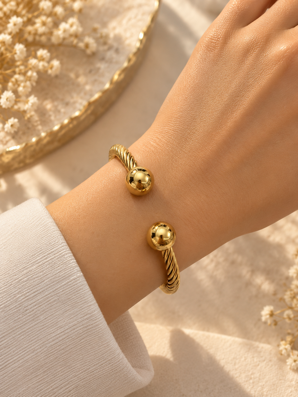 Elara twisted Bracelet