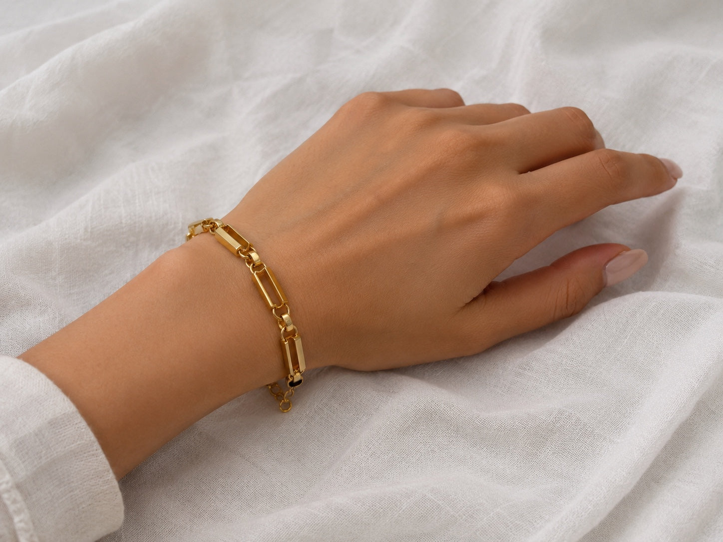 Modern Link Chain Bracelet