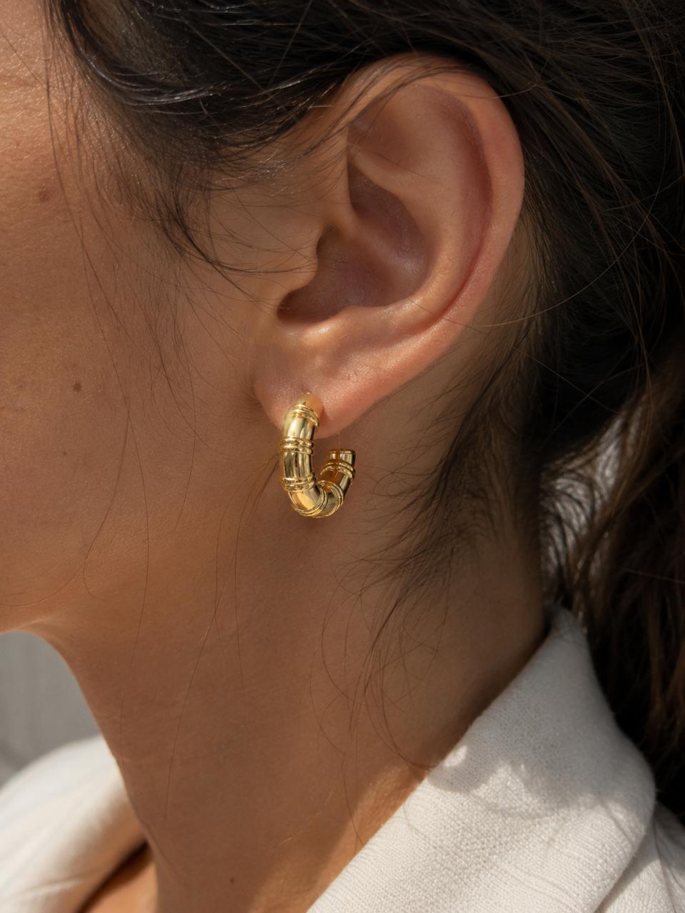 Sculpted Gold Hoop Earrings